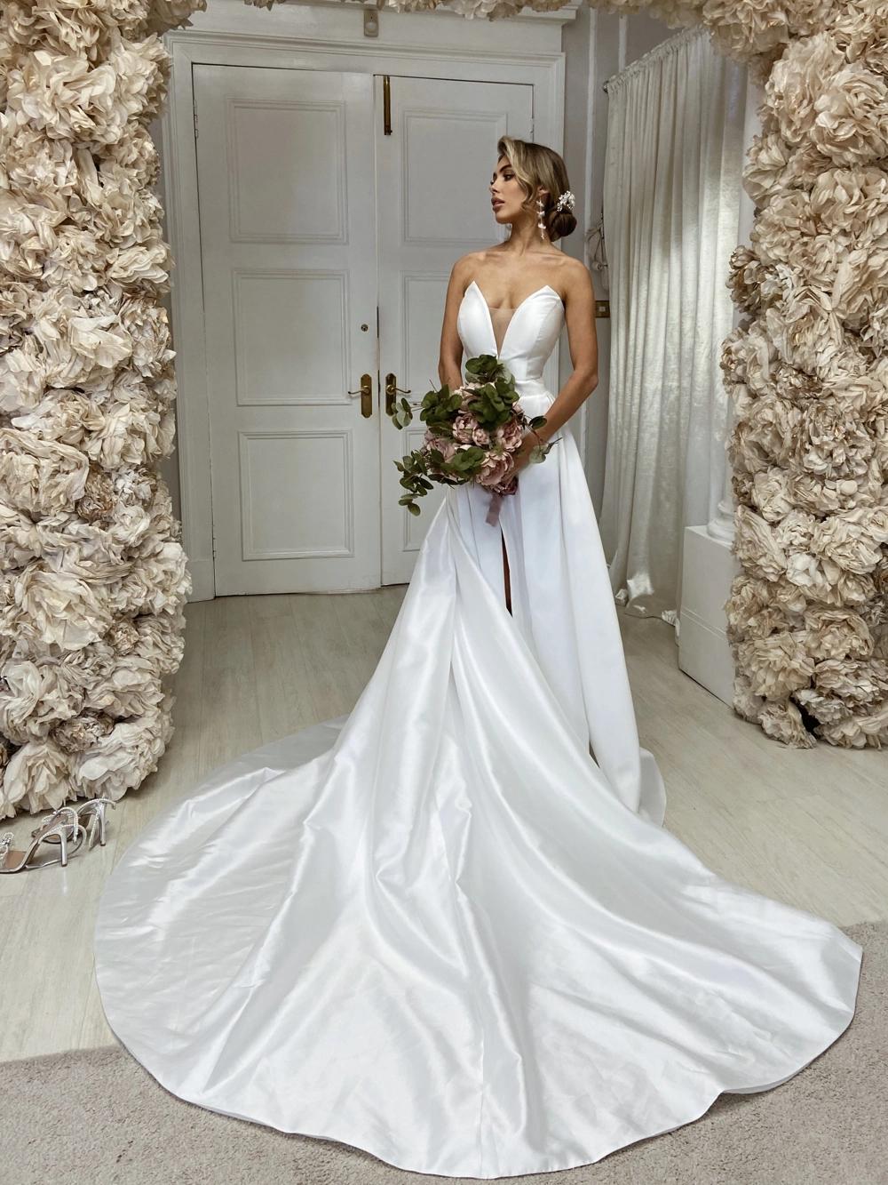 Bridal Dresses Eleganza Sposa